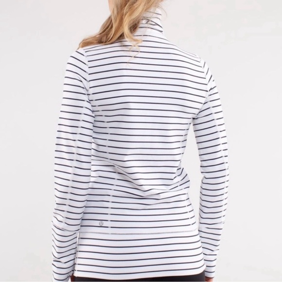 Lululemon Stride Jacket - Picture 3 of 7
